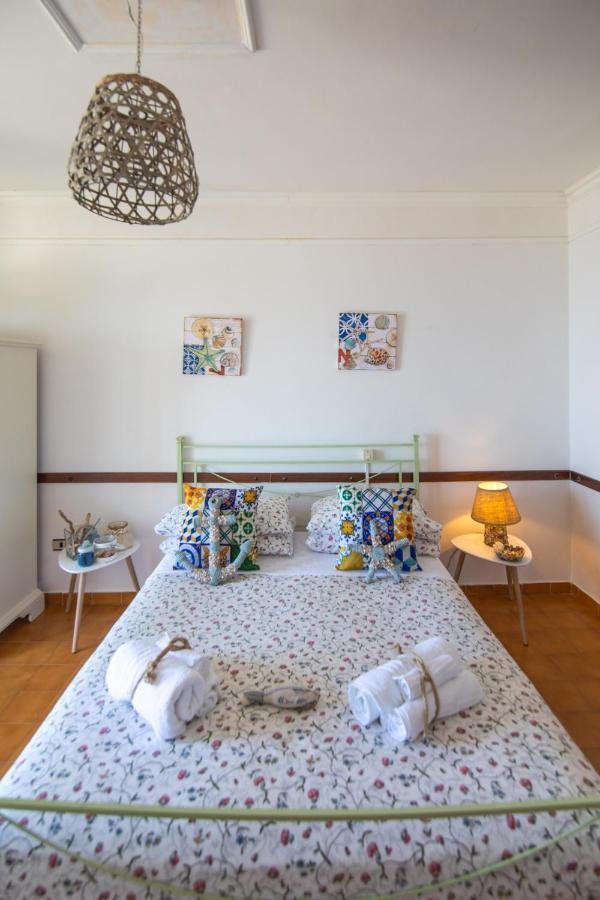 Madonna Della Scala Bed & Breakfast Castellabate Exterior photo